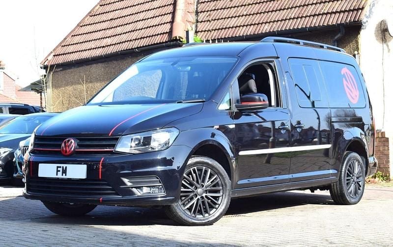 Used VW Caddy Maxi Life Life 102 HP (75 kW) 2018 Black MPV