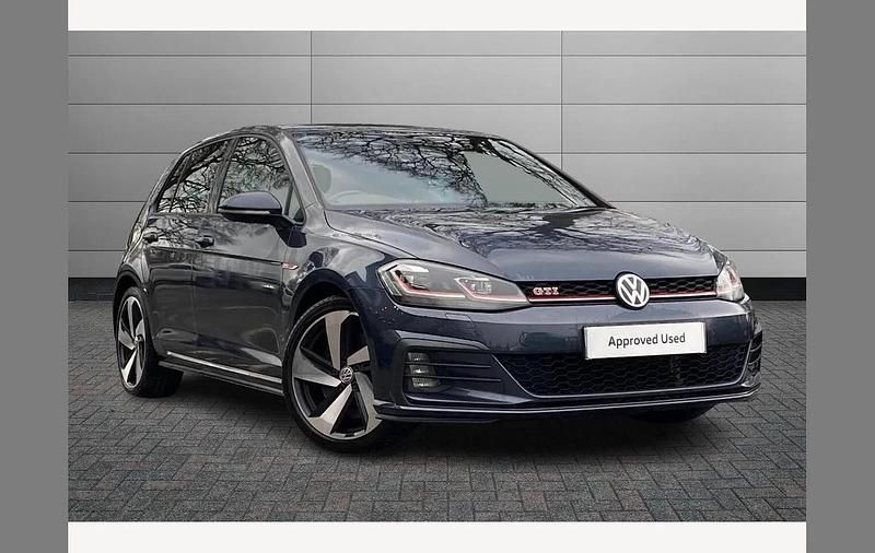 Used VW Golf VII GTI 245 HP (180 kW) 2019 Isaac blue steel Hatchback