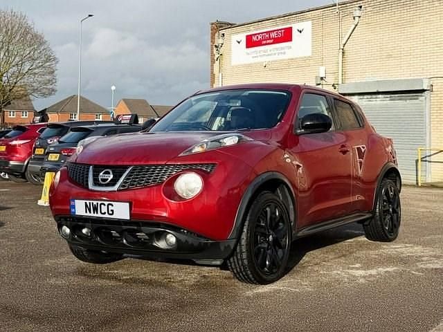 Usado Nissan Juke N-TEC 117 CV (86 kW) 2014 Rojo SUV