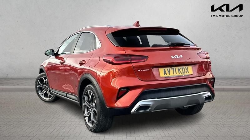 Used Kia XCeed 118 HP (86 kW) 2021 Orange SUV