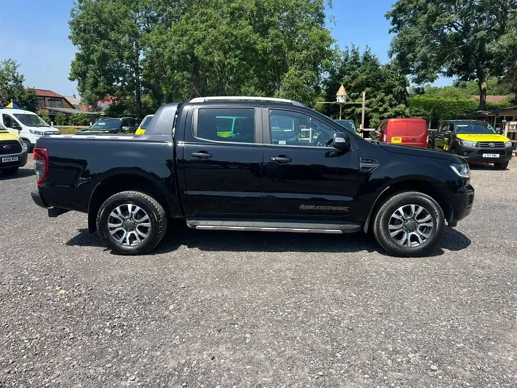 Used Ford Ranger Wildtrack 209 HP (153 kW) 2022 Black Pickup