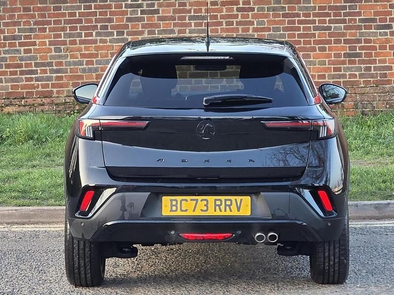Second-hand Vauxhall Mokka S 128 CP (94 kW) 2024 Negru SUV
