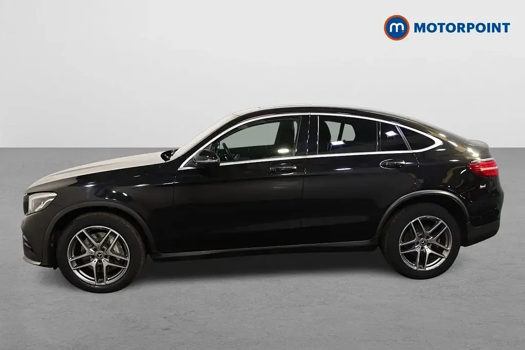 Second-hand Mercedes GLC220 AMG Line Premium 170 CP (125 kW) 2019 Negru Coupe