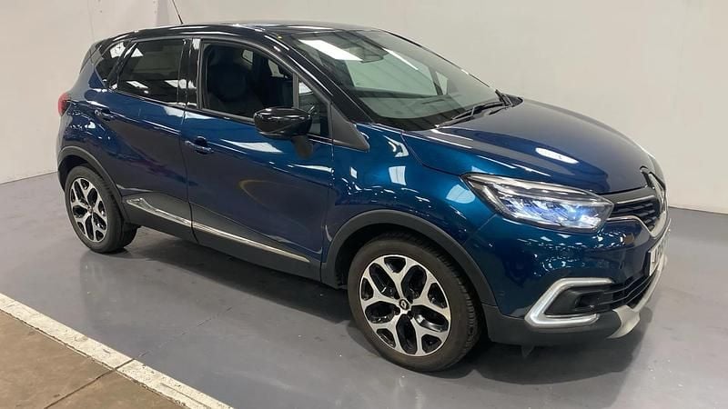 Blue/black Used 2019 Renault Captur GT-Line SUV | £8,498 (Fair price) - Image 1/4