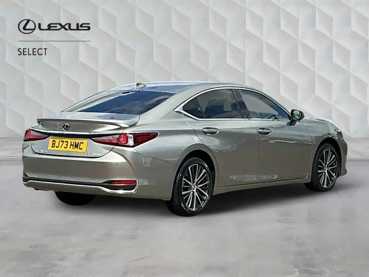 Used Lexus ES300H 2023 Silver Sedan