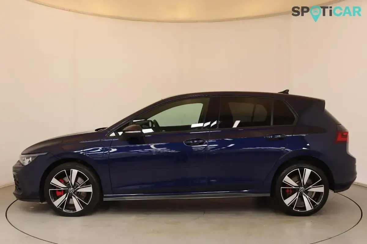 Used VW Golf VIII GTE 242 HP (177 kW) 2023 Blue Hatchback