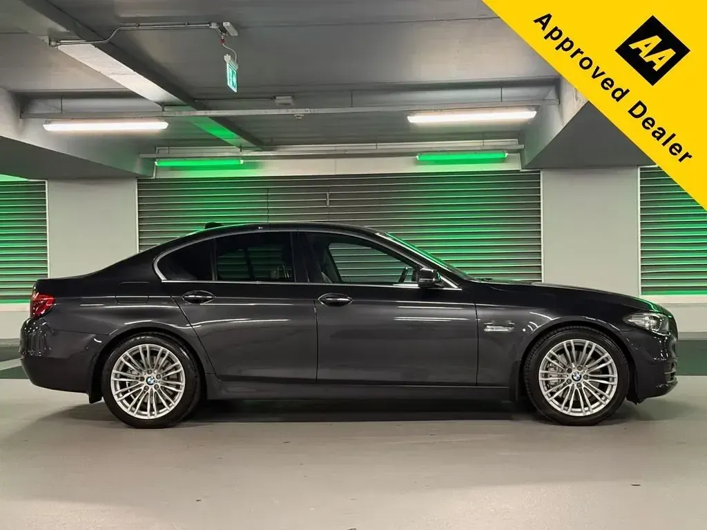 Used BMW 530 Performance 258 HP (189 kW) 2014 Grey Sedan