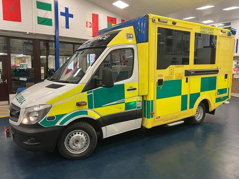 Used Mercedes Sprinter 190 HP (139 kW) 2018 White Van