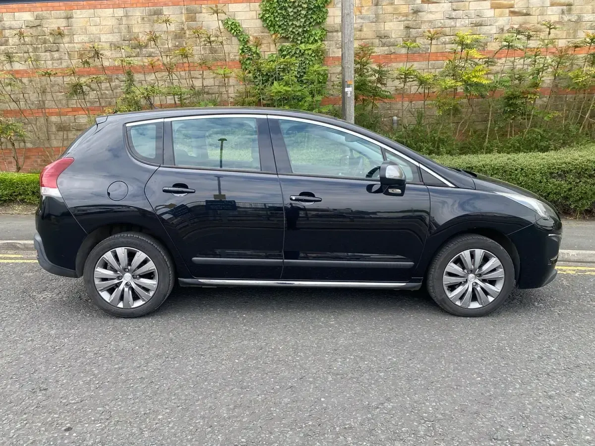 Used Peugeot 3008 Active 2016 Black Hatchback