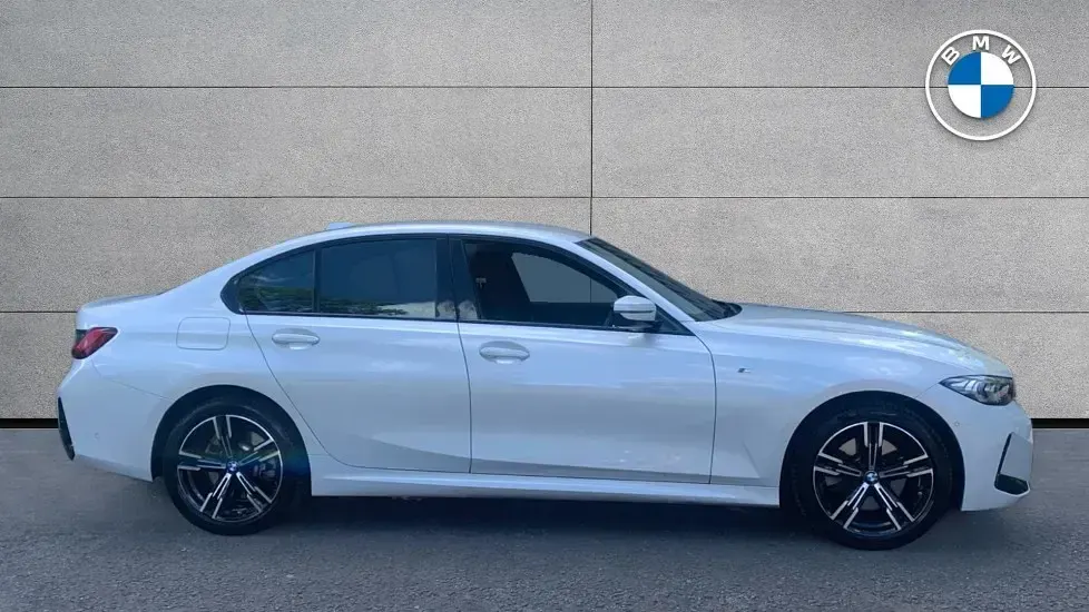Used BMW 330e M Sport 288 HP (211 kW) 2025 White