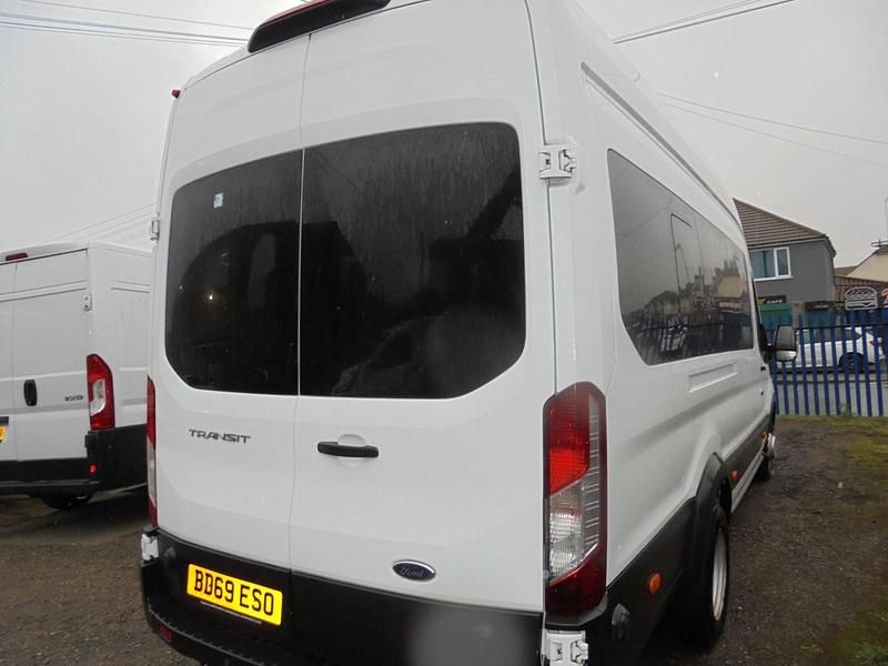 Begagnad Ford Transit 130 HK (95 kW) 2019 Vit