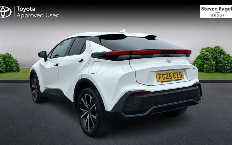 Used Toyota C-HR Design 140 HP (102 kW) 2026 SUV