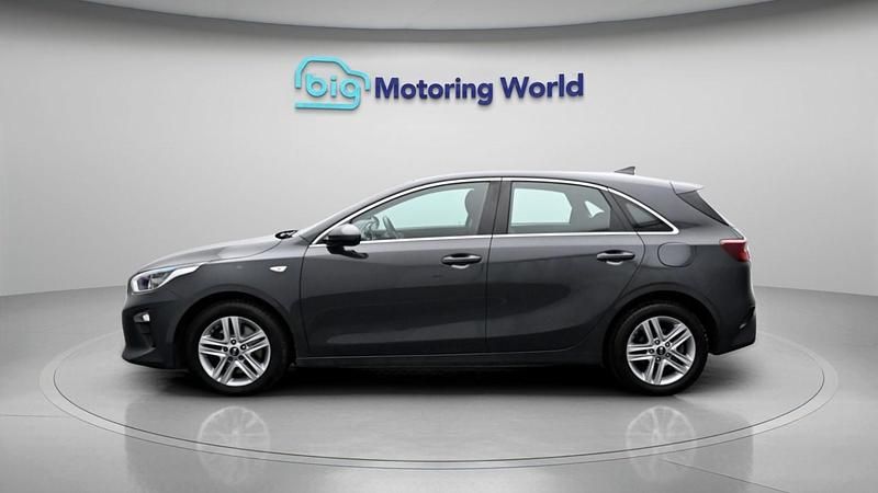Used Kia Ceed 120 HP (88 kW) 2020 Grey Hatchback