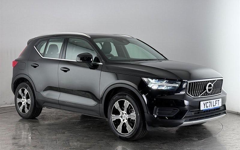 Black Used 2021 Volvo XC40 Inscription SUV | £19,400 (Fair price) - Image 1/3