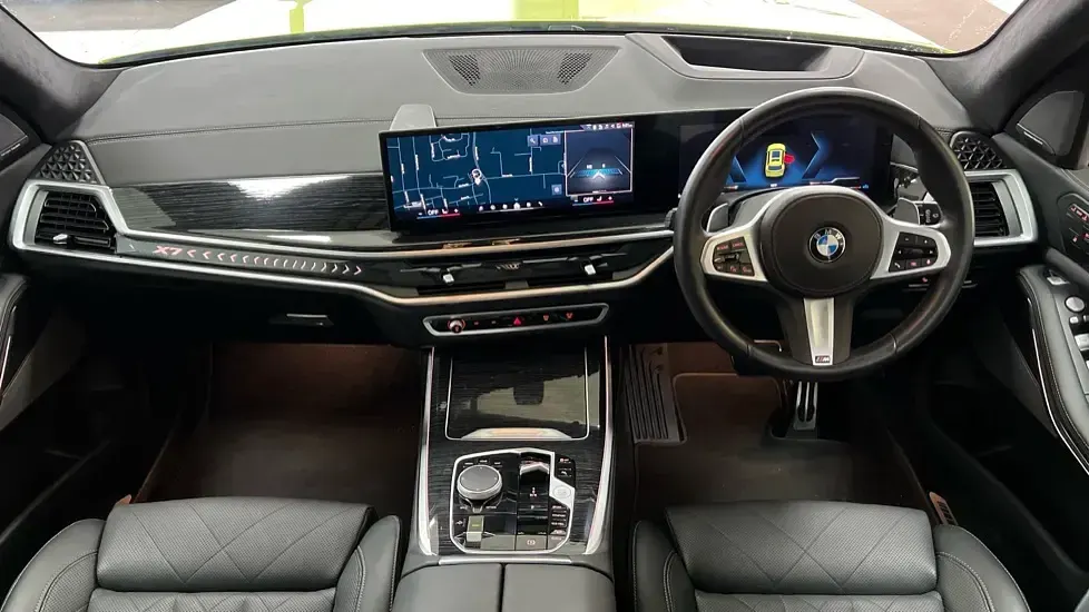 Used BMW X7 M Sport 352 HP (258 kW) 2025 Bmw individual paint SUV