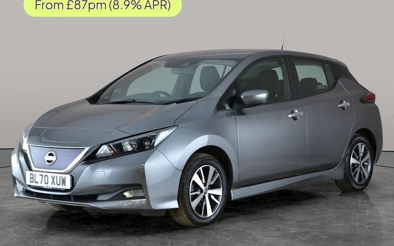 Begagnad Nissan Leaf Acenta 110 kW (150 HK) 2021 Halvkombi