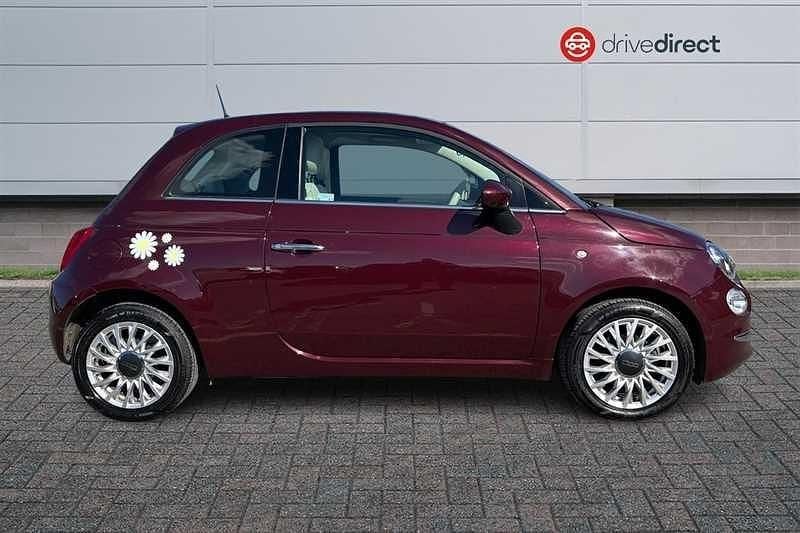 Used Fiat 500 Lounge 69 HP (50 kW) 2018 Red Hatchback