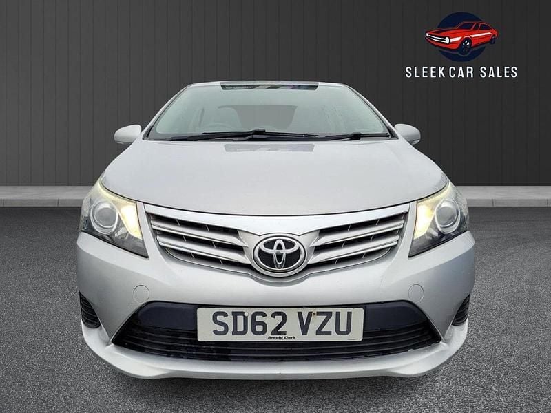 Silver Used 2012 Toyota Avensis T2 Sedan | £3,999 (Fair price) - Image 1/4