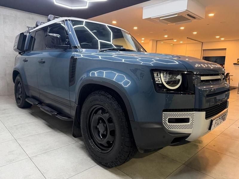 Used Land Rover Defender SE 300 HP (220 kW) 2020 Blue SUV