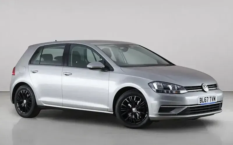 Used VW Golf VII SE 150 HP (110 kW) 2017 Hatchback