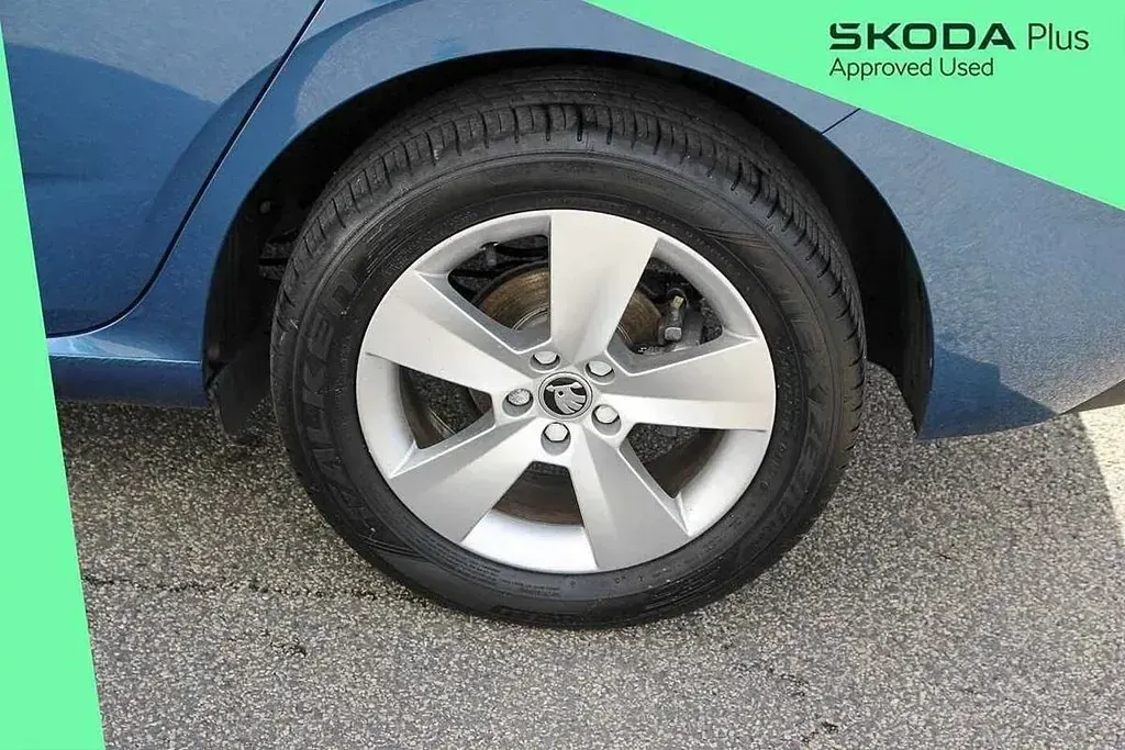 Used Skoda Scala SE 95 HP (69 kW) 2021 Blue Hatchback