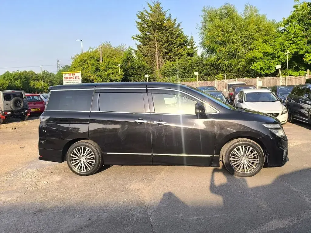 Used Nissan Elgrand 2025 MPV