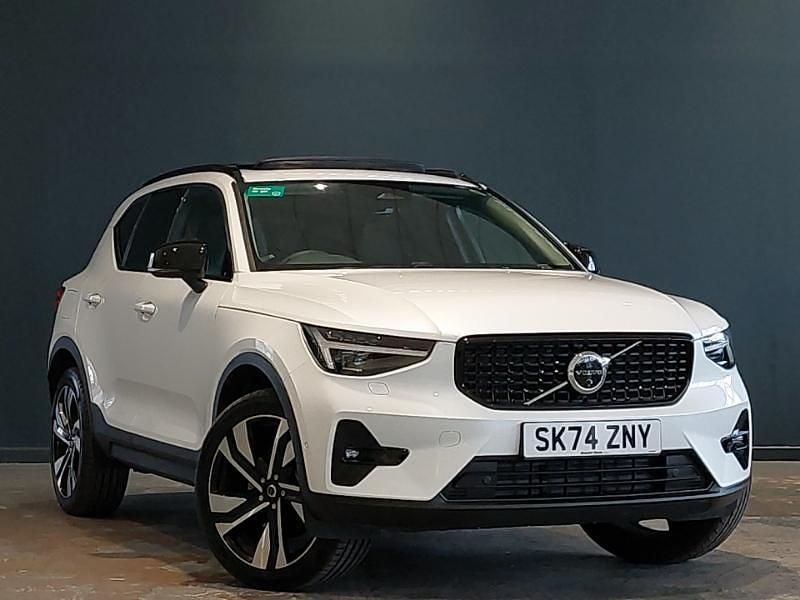 White Used 2024 Volvo XC40 Ultra SUV | £37,498 - Image 1/4