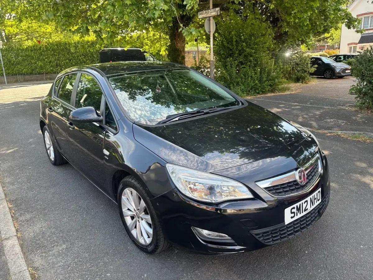 Used Vauxhall Astra Active 2012 Black Hatchback