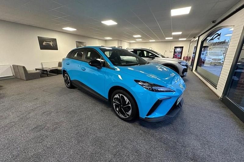 Used MG MG4 EV SE 319 kW (435 HP) 2023 Hatchback