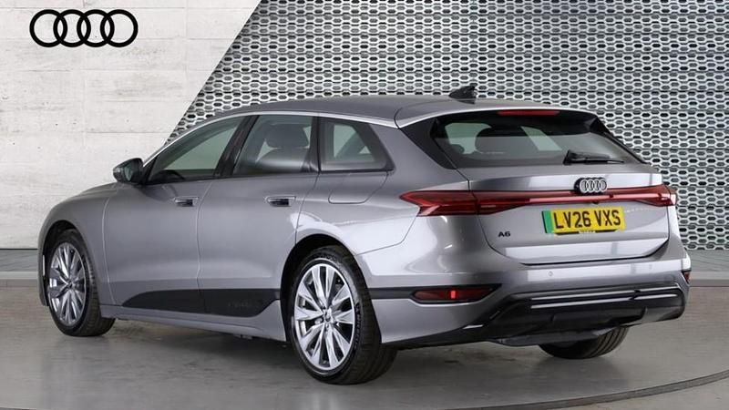 Nuevo Audi A6 e-tron Sport 210 kW (286 CV) 2026 Gris Familiar