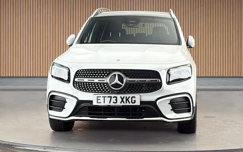 Used Mercedes GLB200 AMG line 163 HP (119 kW) 2025 SUV
