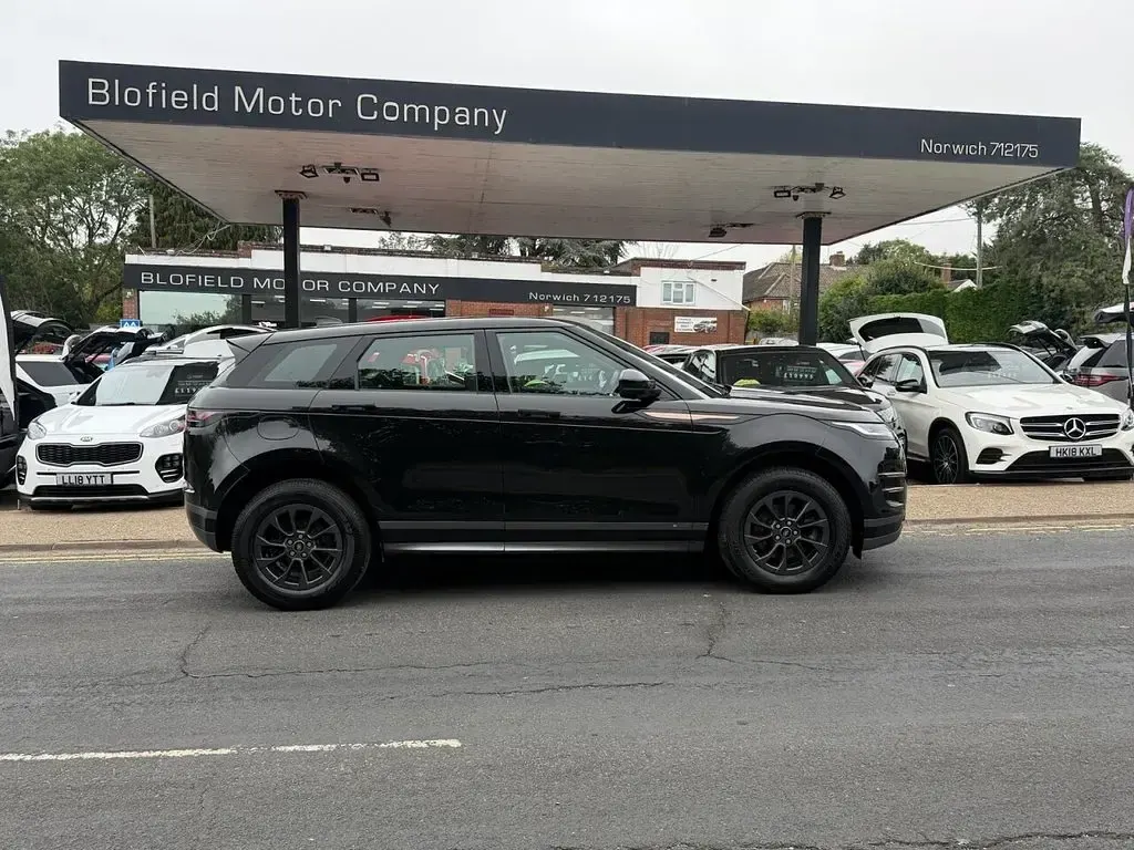 Used Land Rover Range Rover evoque R-Dynamic 150 HP (110 kW) 2020 Black SUV