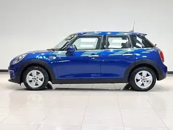 Used Mini Cooper 136 HP (100 kW) 2018 Blue Hatchback