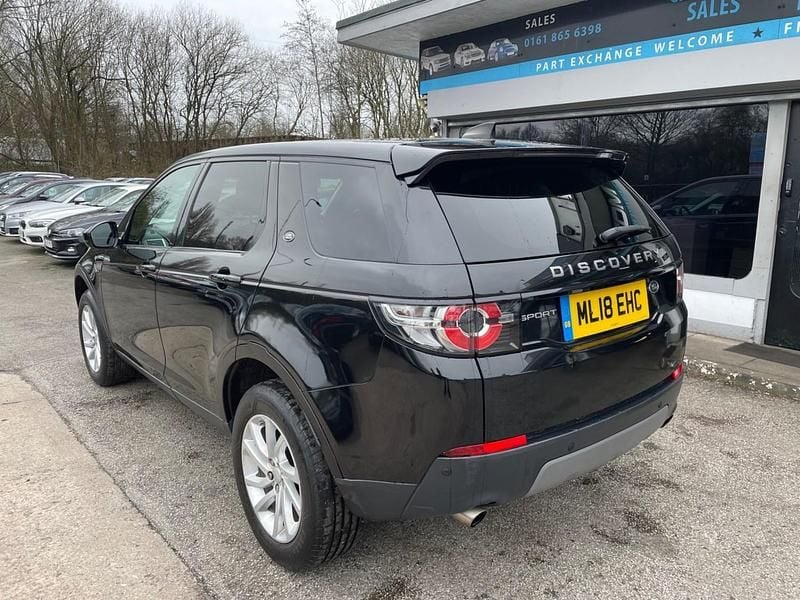 Used Land Rover Discovery Sport SE 180 HP (132 kW) 2018 Black SUV