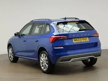 Used Skoda Kamiq SE 95 HP (69 kW) 2023 Blue SUV