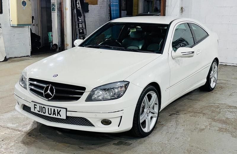 Used Mercedes CLC180 2010 White Hatchback