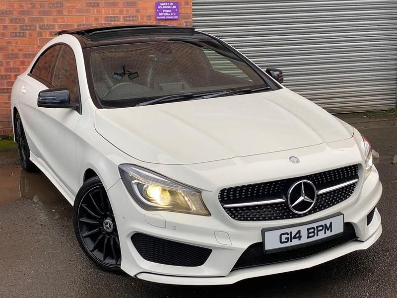 Used Mercedes CLA220 AMG 170 HP (125 kW) 2014 White Sedan