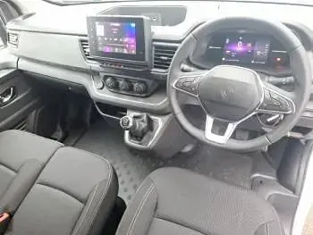 Ny Renault Trafic 2025 Vit Minibuss