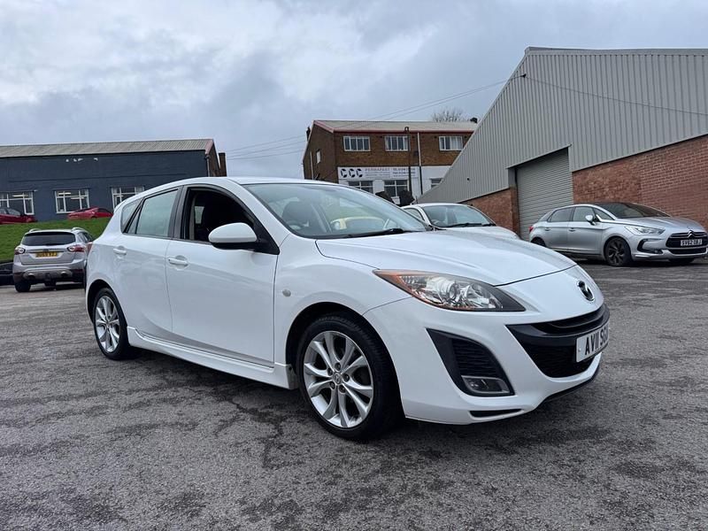 Used Mazda 3 2011 White Hatchback