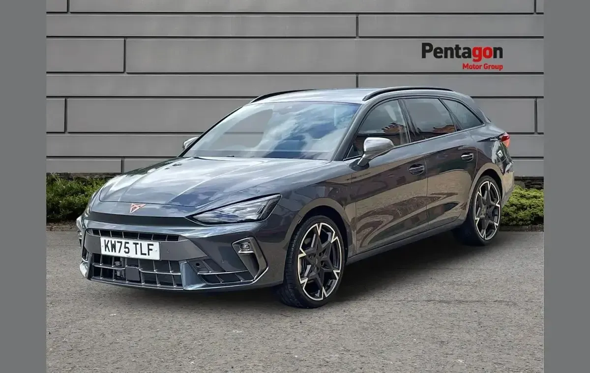 New Cupra Leon 147 HP (108 kW) 2026 Grey Estate
