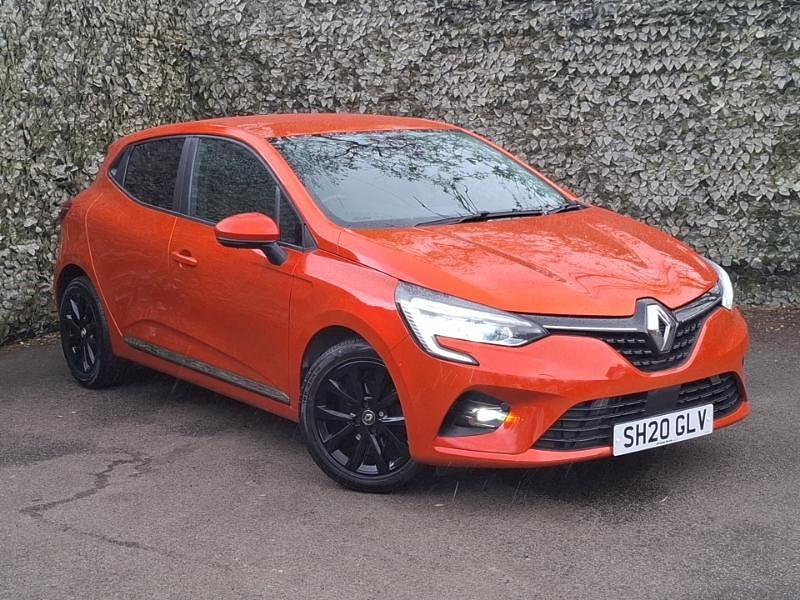 Used Renault Clio V Iconic 72 HP (52 kW) 2020 Orange Hatchback