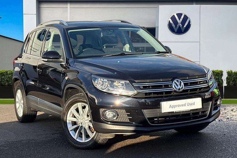 Black Used 2012 VW Tiguan SE SUV | £11,689 (Expensive) - Image 1/4