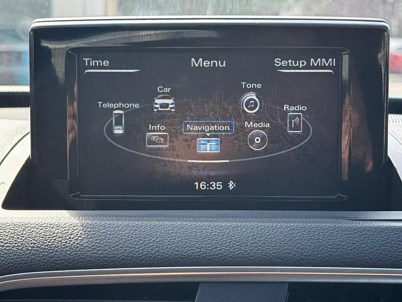 Begagnad Audi Q3 Sport 150 HK (110 kW) 2017 Vit SUV