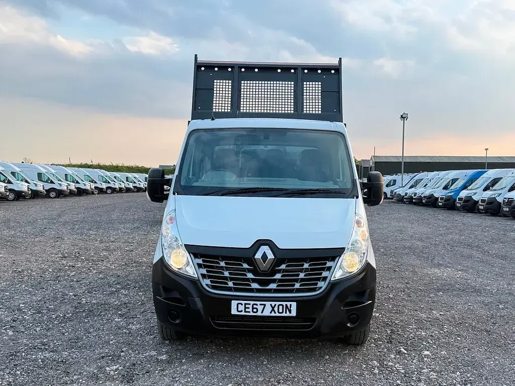 Used Renault Master Business 2017 White Van