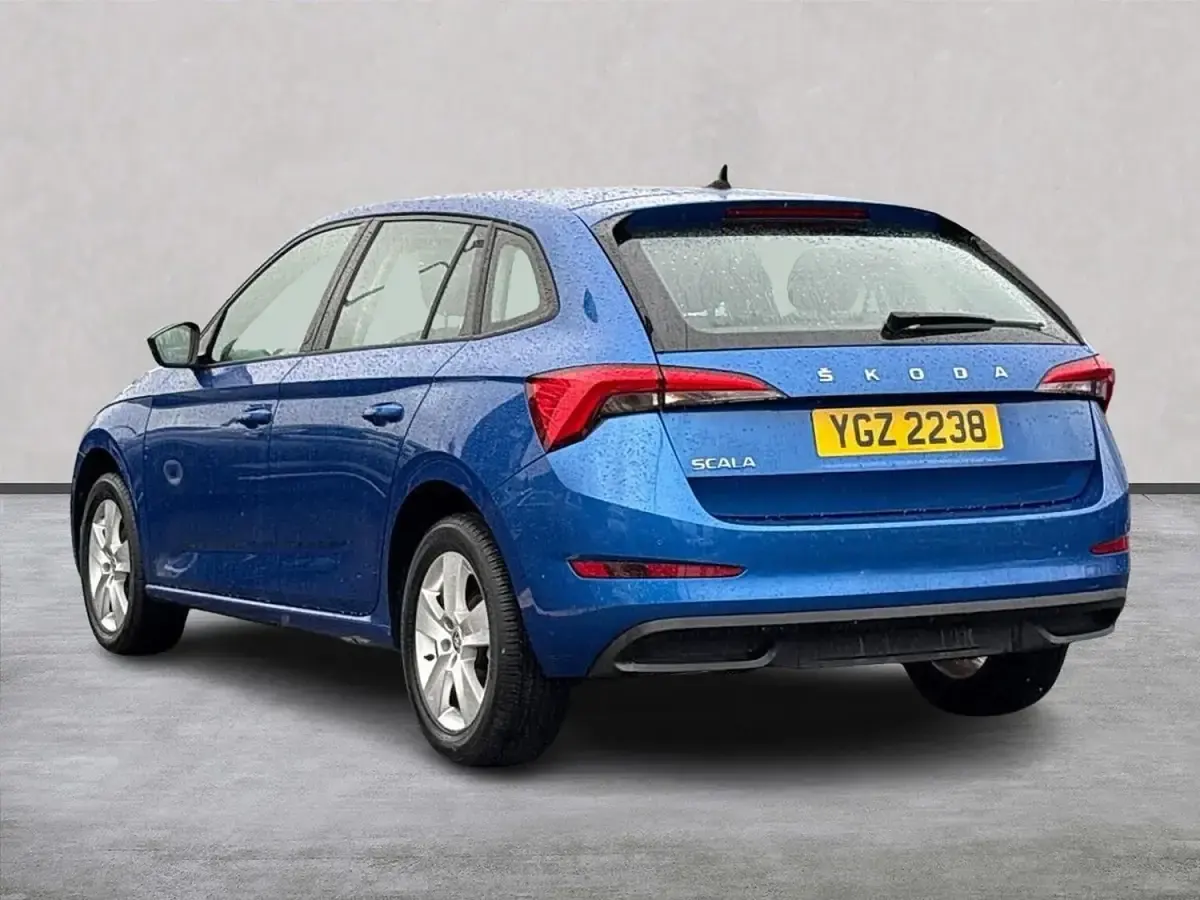 Gebraucht Skoda Scala SE 110 PS (80 kW) 2022 Blau Kleinwagen