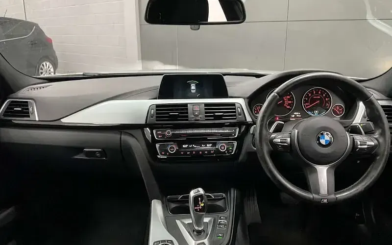Used BMW 330e M Sport 252 HP (185 kW) 2018 Silver Sedan
