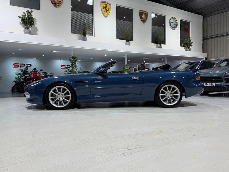 Used Aston Martin DB7 420 HP (308 kW) 2000 Blue Cabriolet