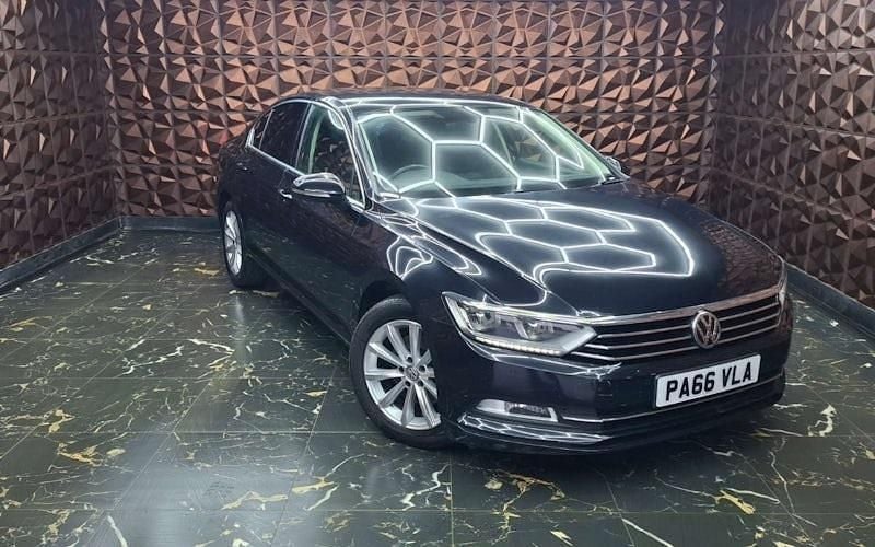 Used VW Passat Business 120 HP (88 kW) 2019 Black Sedan