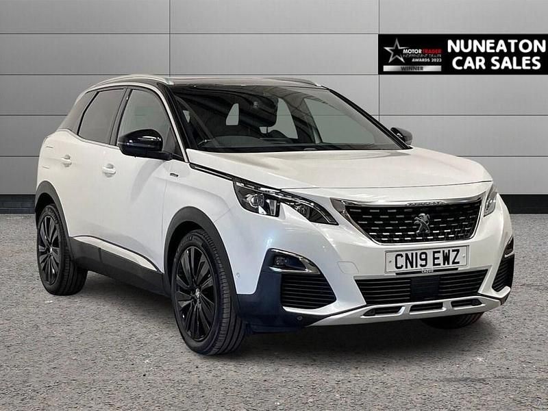 Used Peugeot 3008 Premium 130 HP (95 kW) 2019 White SUV