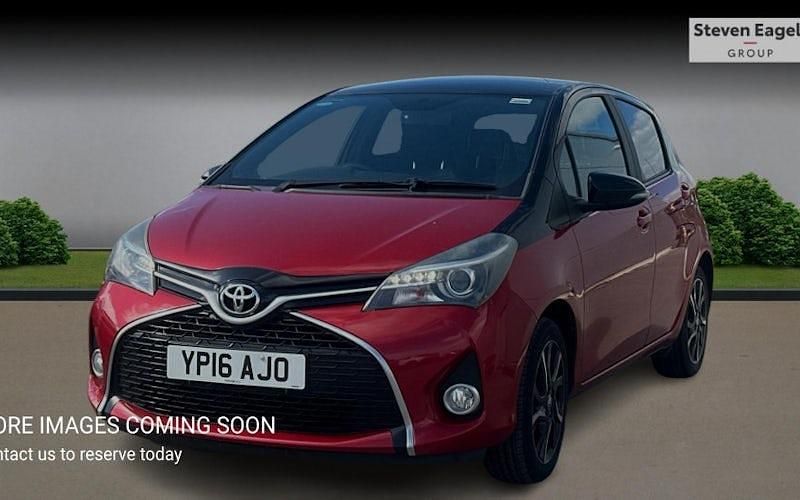 Used Toyota Yaris Design 99 HP (72 kW) 2016 Hatchback